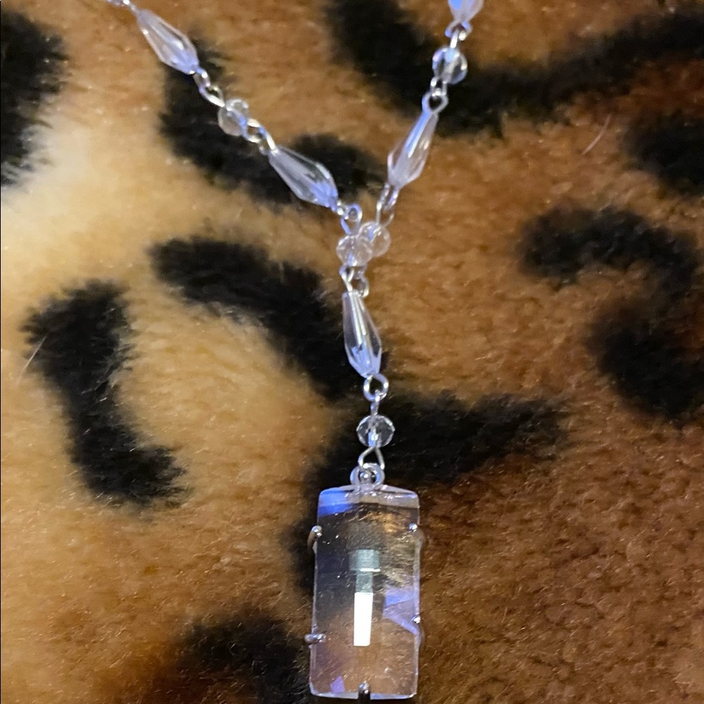 Clear Pendant - Picture 2 of 3